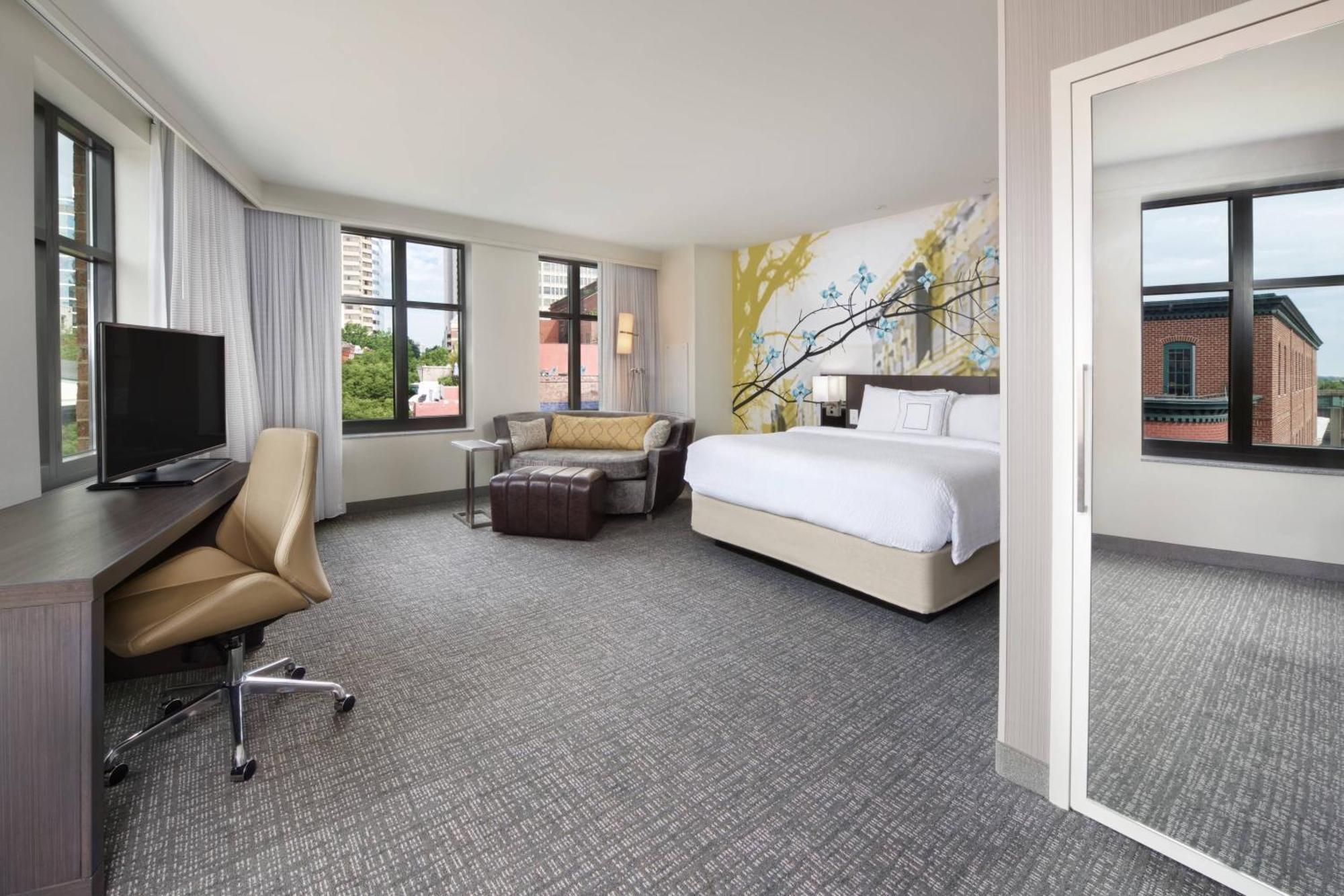 Hotel Courtyard By Marriott Richmond Downtown Exteriér fotografie
