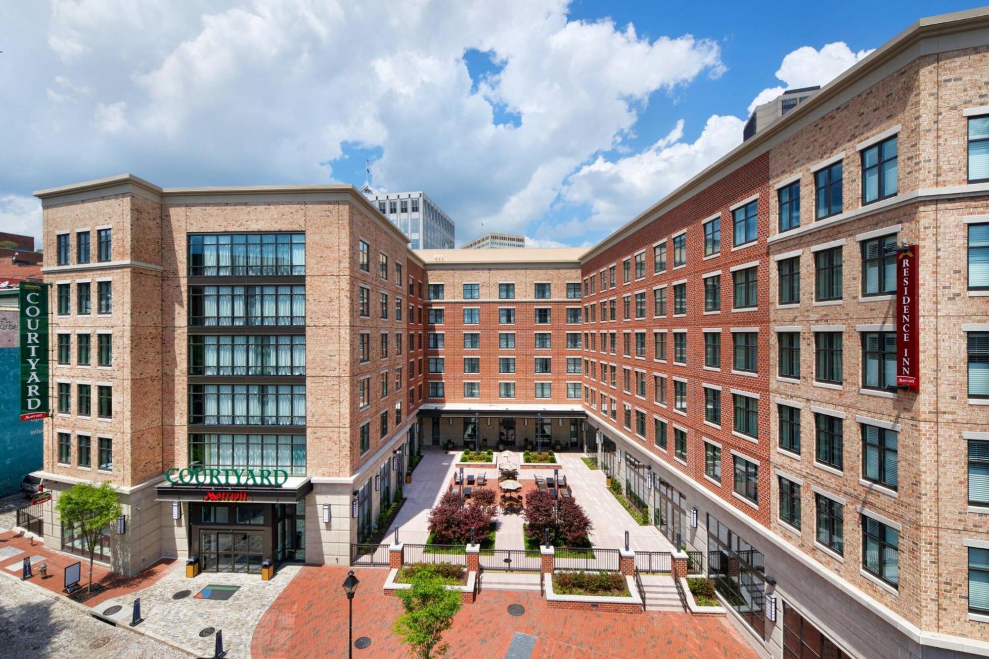 Hotel Courtyard By Marriott Richmond Downtown Exteriér fotografie