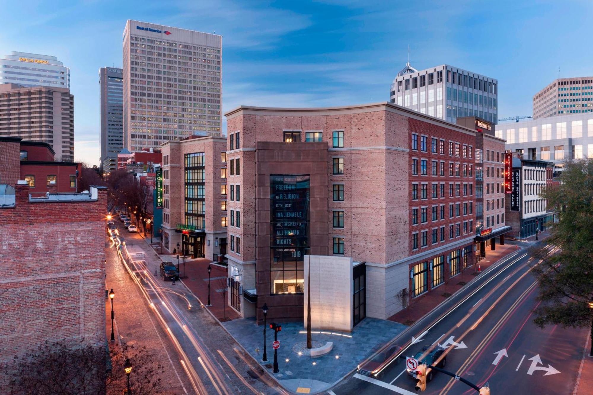 Hotel Courtyard By Marriott Richmond Downtown Exteriér fotografie